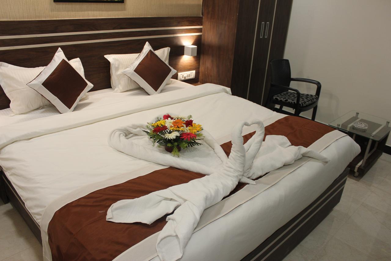 Hotel The Suncity Bhubaneswar Zewnętrze zdjęcie