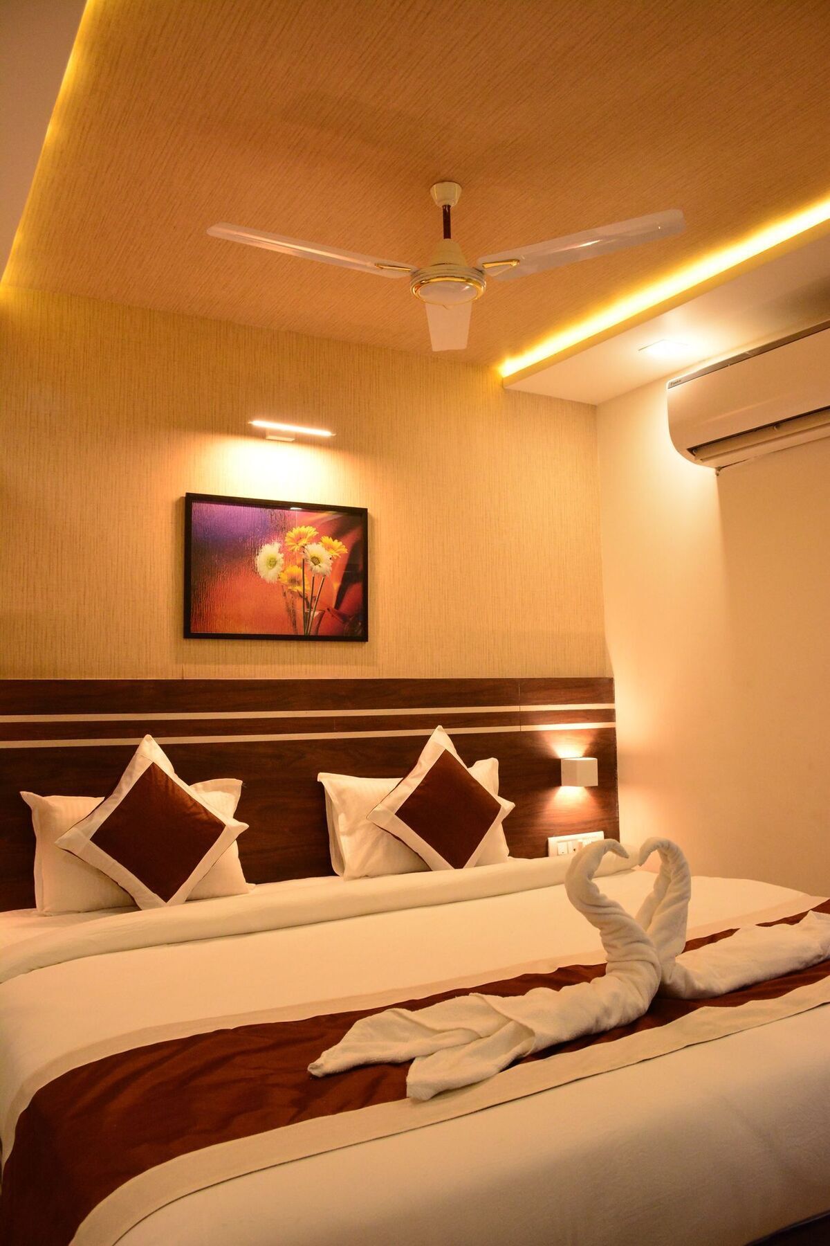 Hotel The Suncity Bhubaneswar Zewnętrze zdjęcie